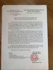 Văn bản do Ủy ban Cạnh tranh Quốc gia ban hành, chuyển đơn phản ánh của khách hàng về sản phẩm laptop mua tại hệ thống bán lẻ Phong Vũ